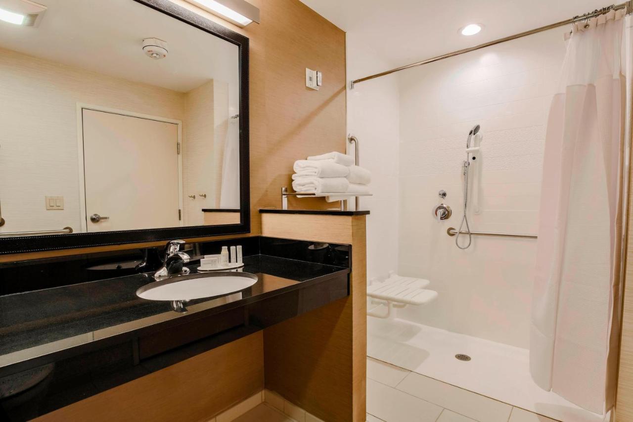Fairfield Inn & Suites By Marriott Snyder Екстериор снимка