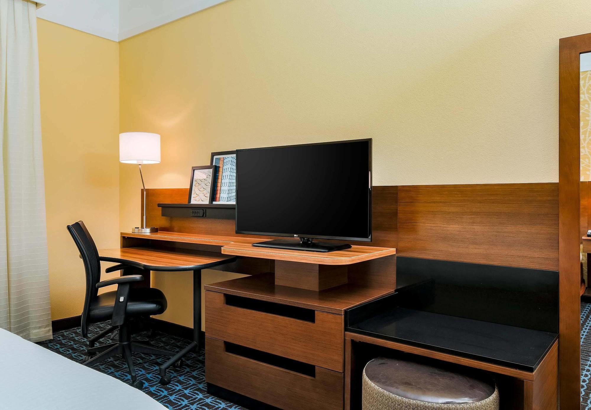 Fairfield Inn & Suites By Marriott Snyder Екстериор снимка