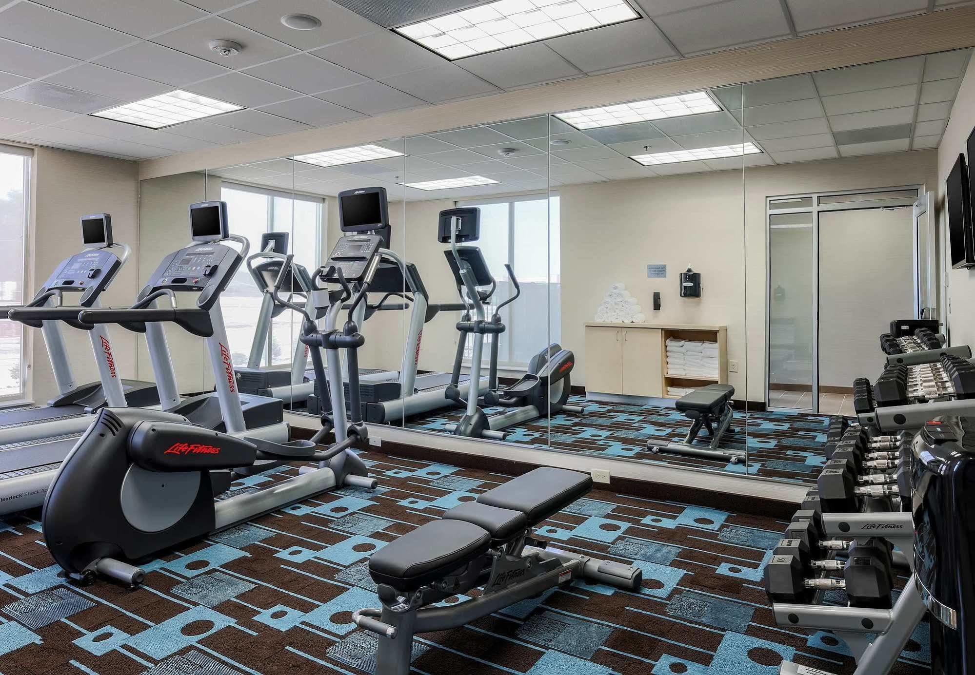 Fairfield Inn & Suites By Marriott Snyder Екстериор снимка